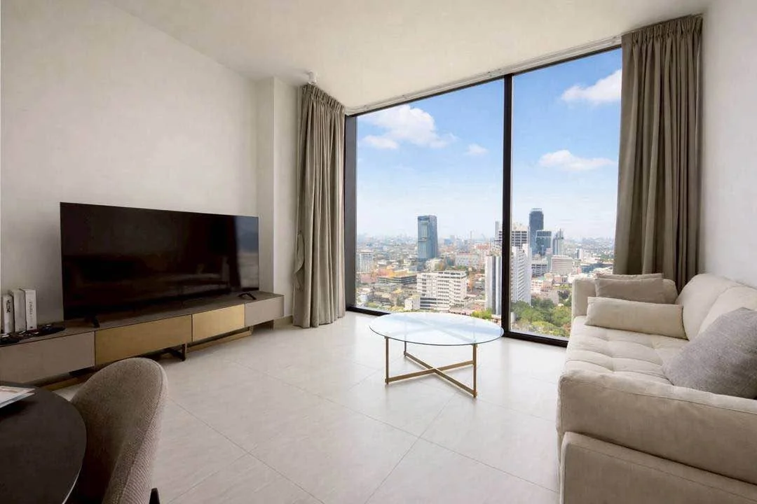 2 Bedroom condo in Tait Sathorn 12