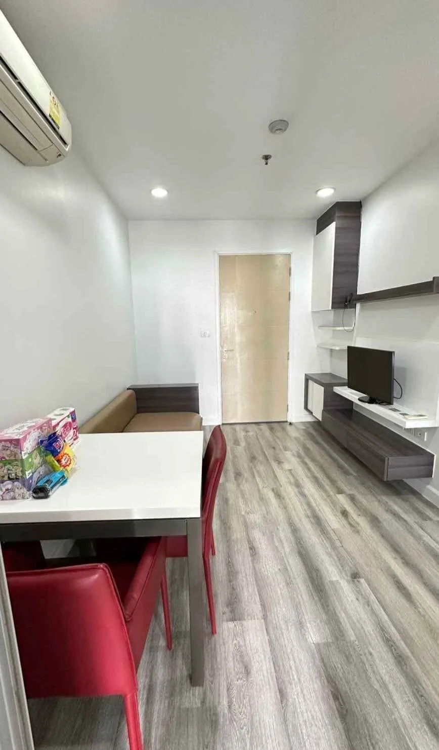 1 Bedroom condo in Centric Sathorn-St Louis