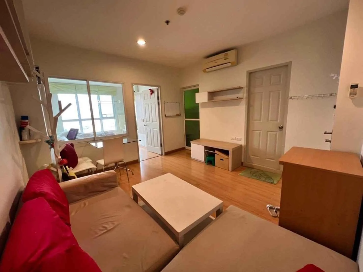 1 Bedroom condo in Life @ Ratchada-Suthisan