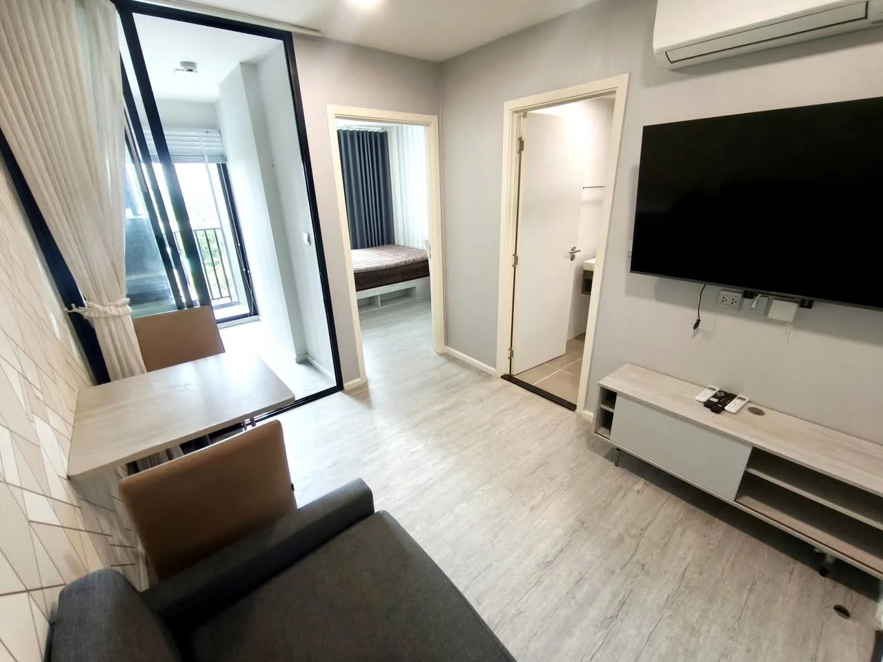 1 Bedroom condo in Atmoz Tropicana Bangna