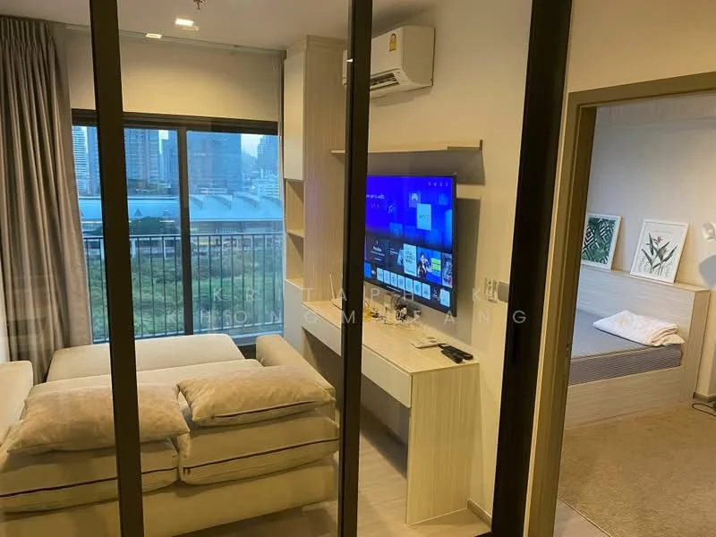1 Bedroom condo in Life Asoke Hype