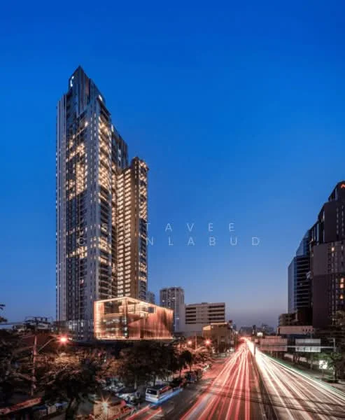 1 Bedroom condo in C Ekkamai