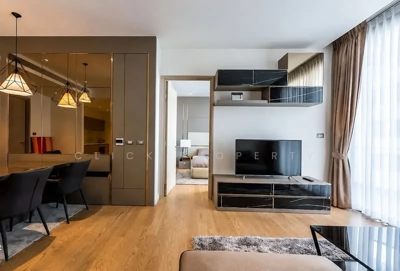 2 Bedroom condo in Magnolias Waterfront Residences