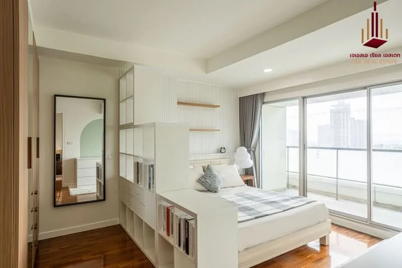 2 Bedroom condo in Baan Nonzee