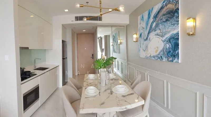 2 Bedroom condo in Hyde Sukhumvit 11