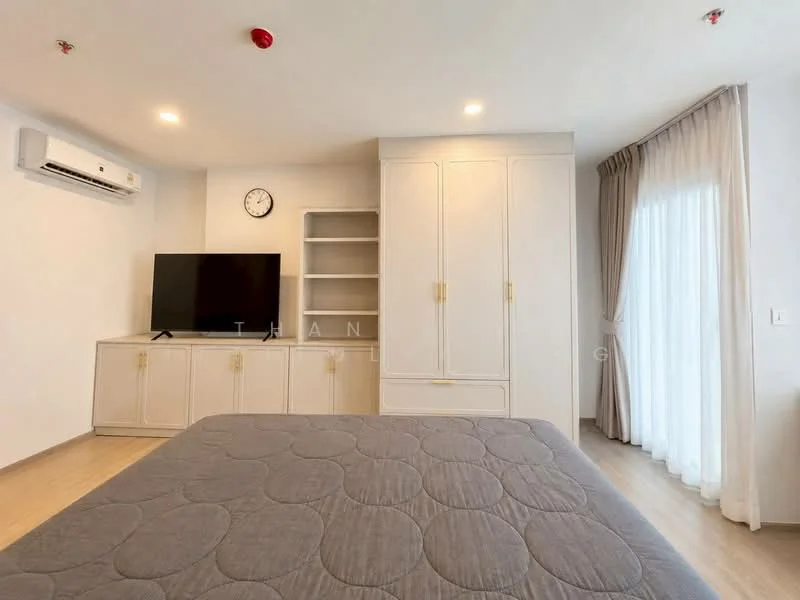 1 Bedroom condo in Aspire Sukhumvit-Rama 4