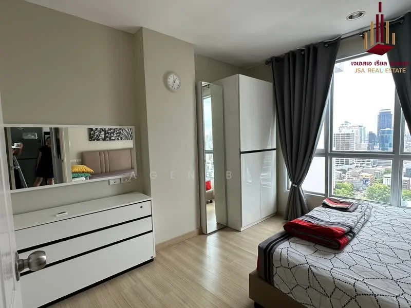 1 Bedroom condo in Life @ Sathorn 10