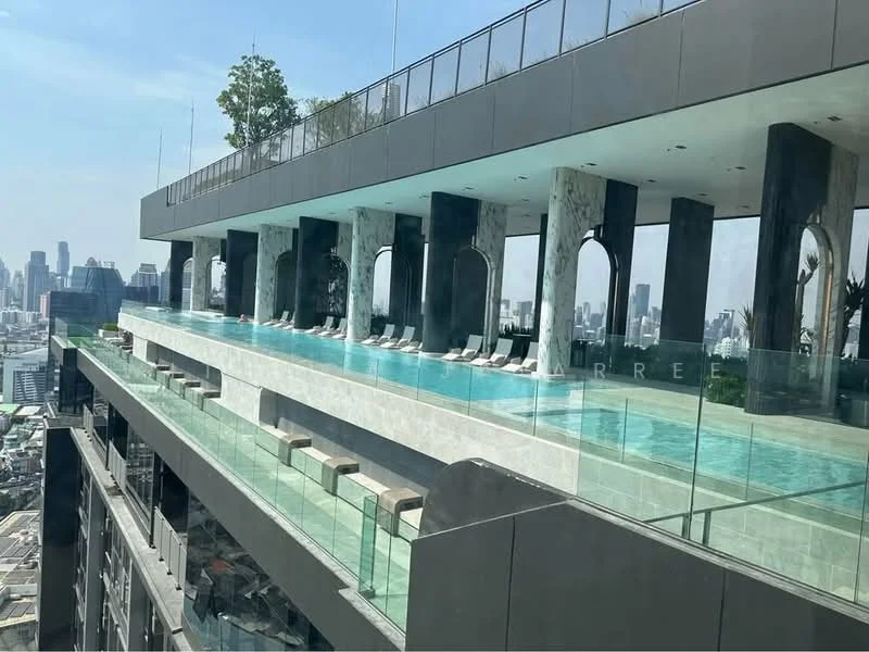 1 Bedroom condo in Life Rama 4-Asoke
