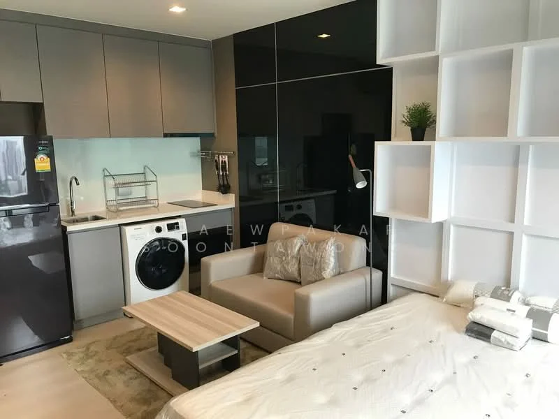 1 Bedroom condo in Rhythm Sukhumvit 36-38