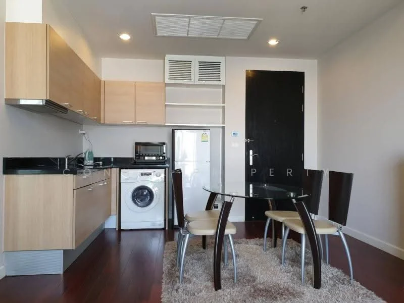 1 Bedroom condo in The Address Chidlom