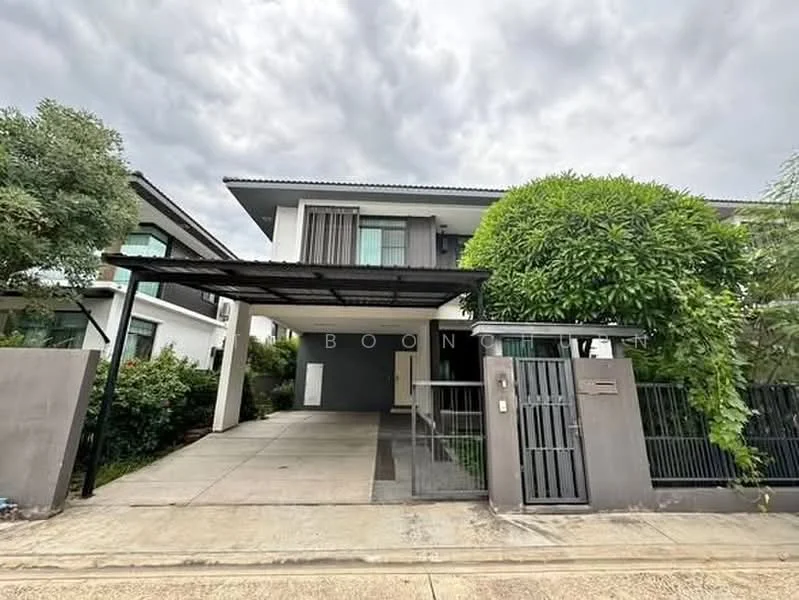 3 Bedroom condo in Mantana Srinakarin - Bangna