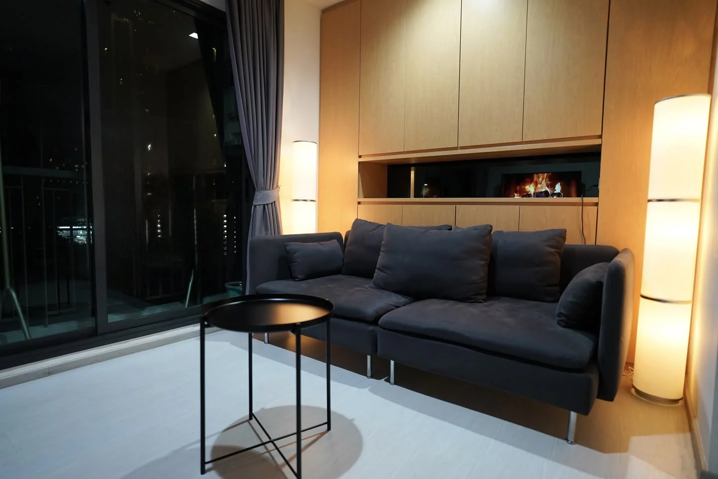 1 Bedroom condo in Rhythm Sukhumvit 36-38