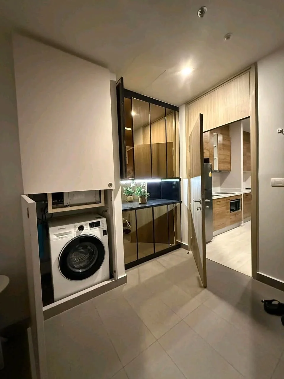 1 Bedroom condo in Noble Ploenchit