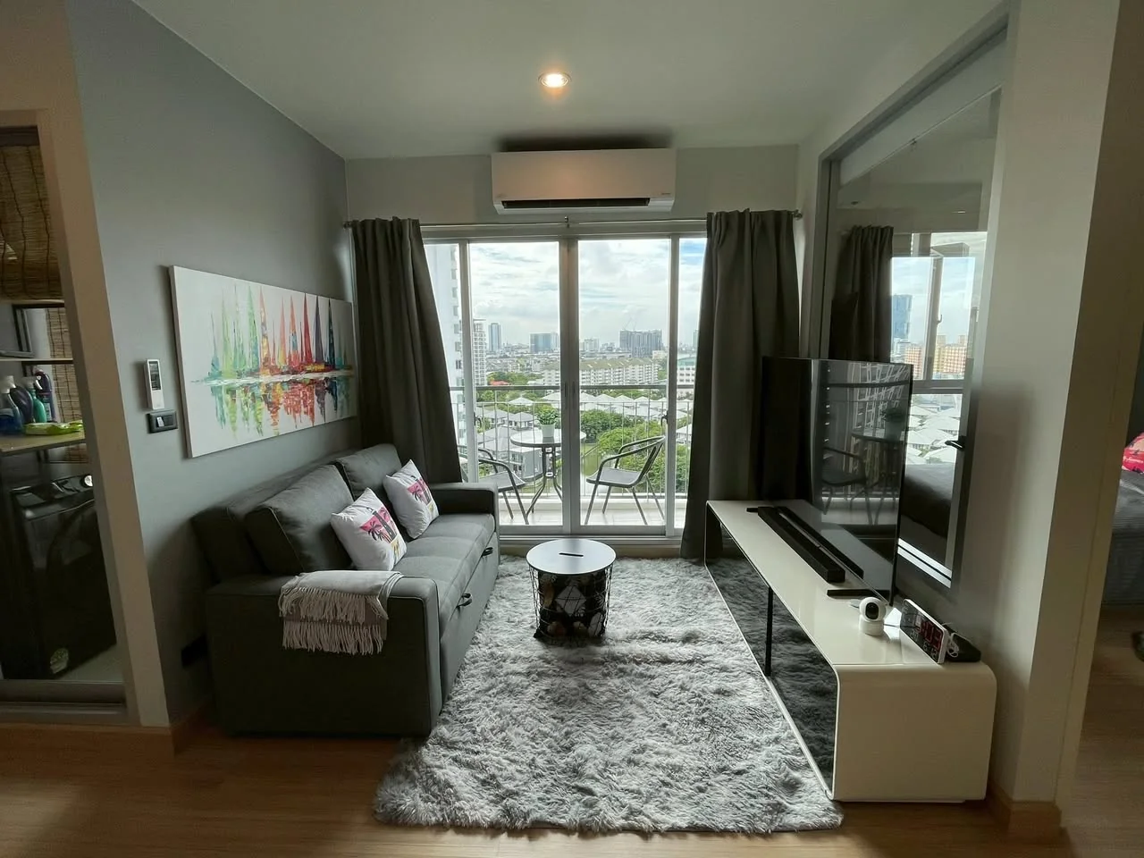 1 Bedroom condo in The Parkland Srinakarin Lakeside
