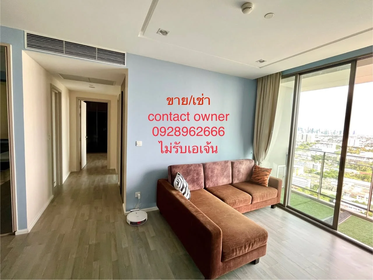 2 Bedroom condo in 333 Riverside