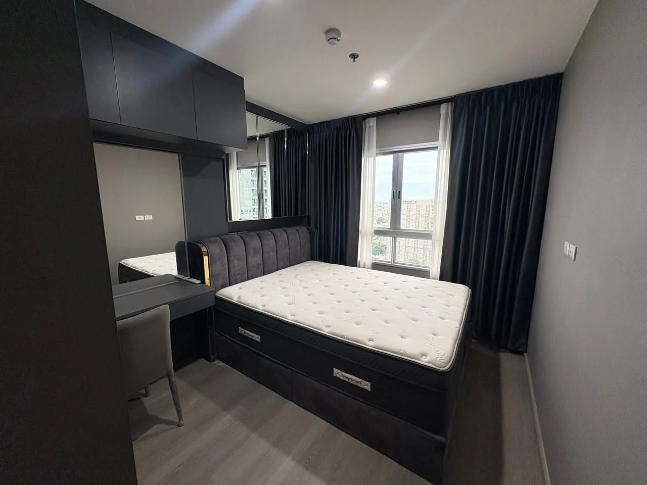 1 Bedroom condo in Elio Sathorn-Wutthakat