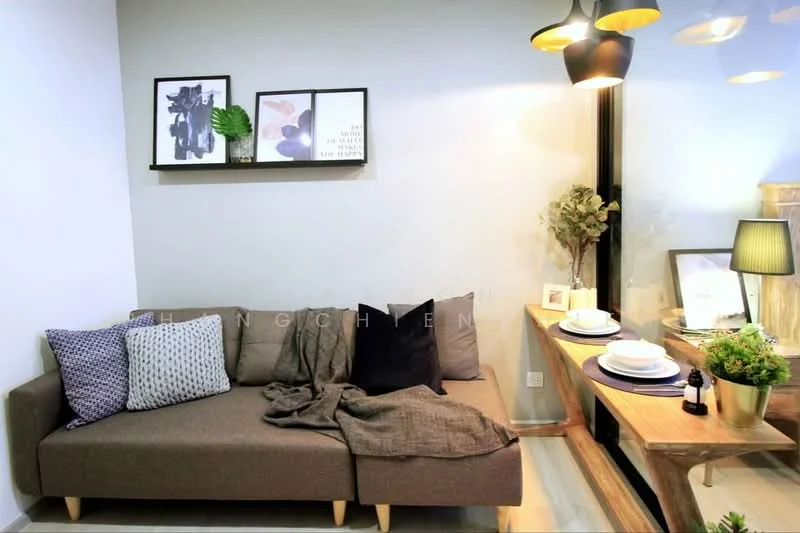 1 Bedroom condo in Life Asoke