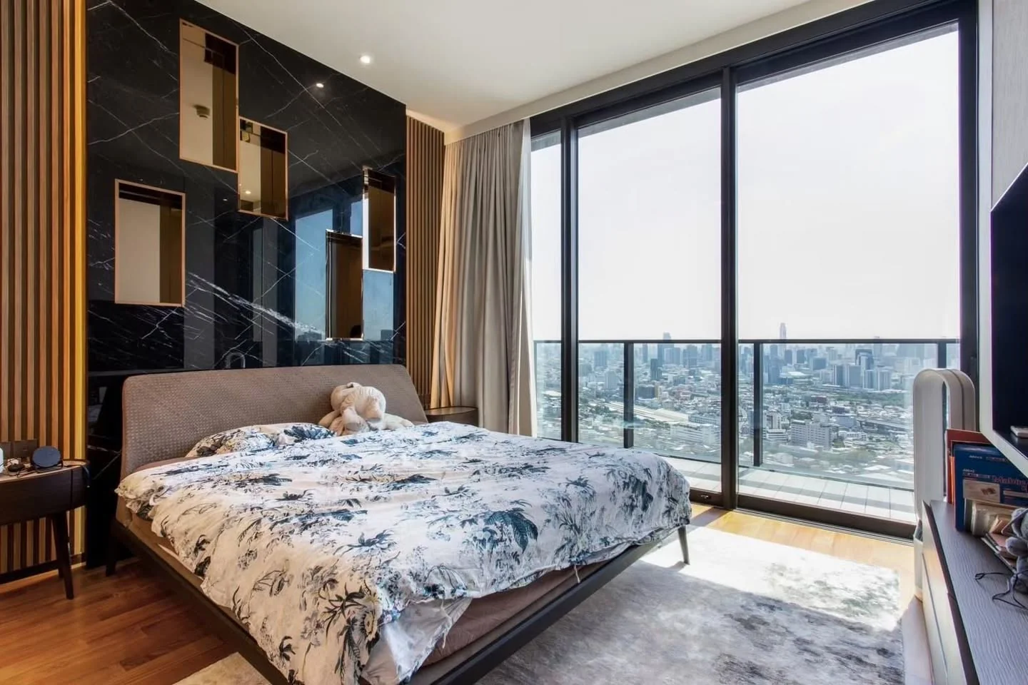 4 Bedroom condo in Banyan Tree Residences Riverside