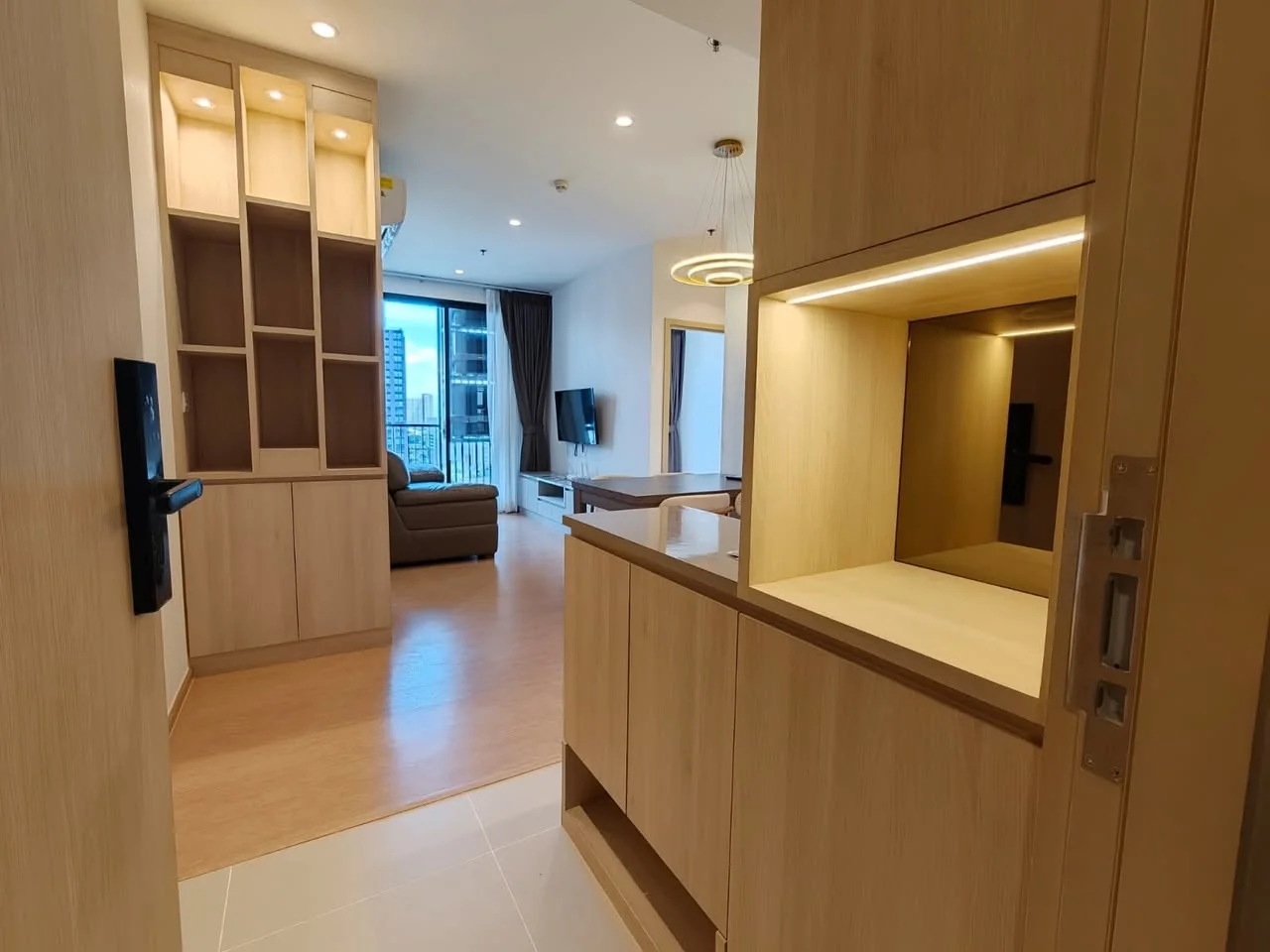 2 Bedroom condo in Maru Ekkamai 2