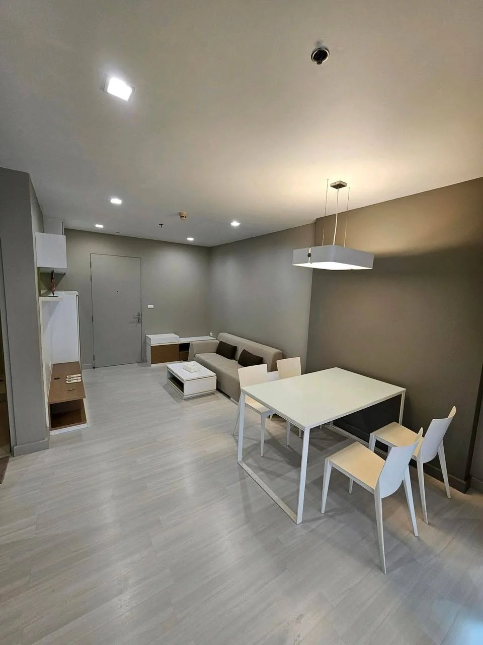 2 Bedroom condo in The Room Ratchada-Ladprao