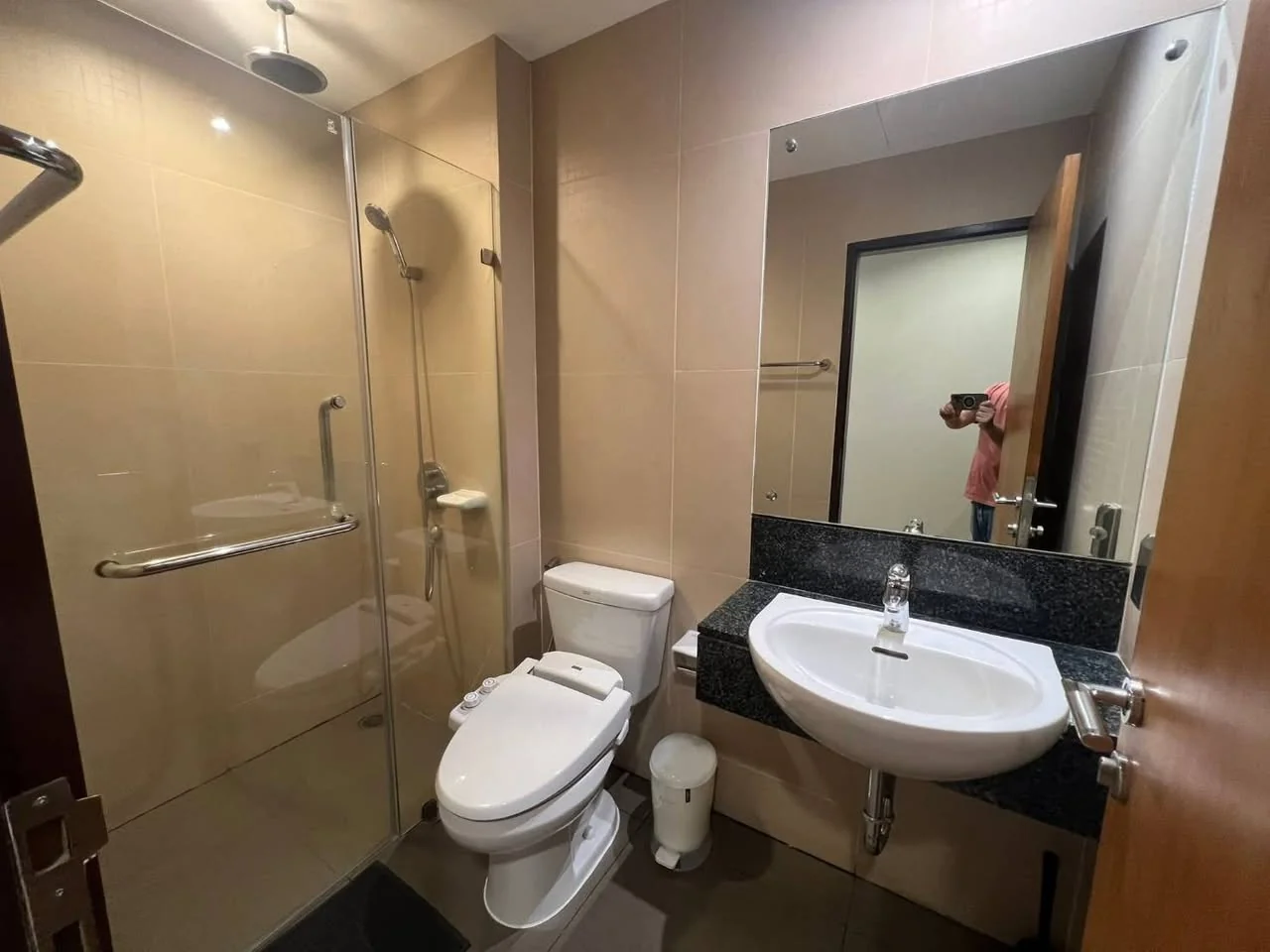 2 Bedroom condo in 59 Heritage