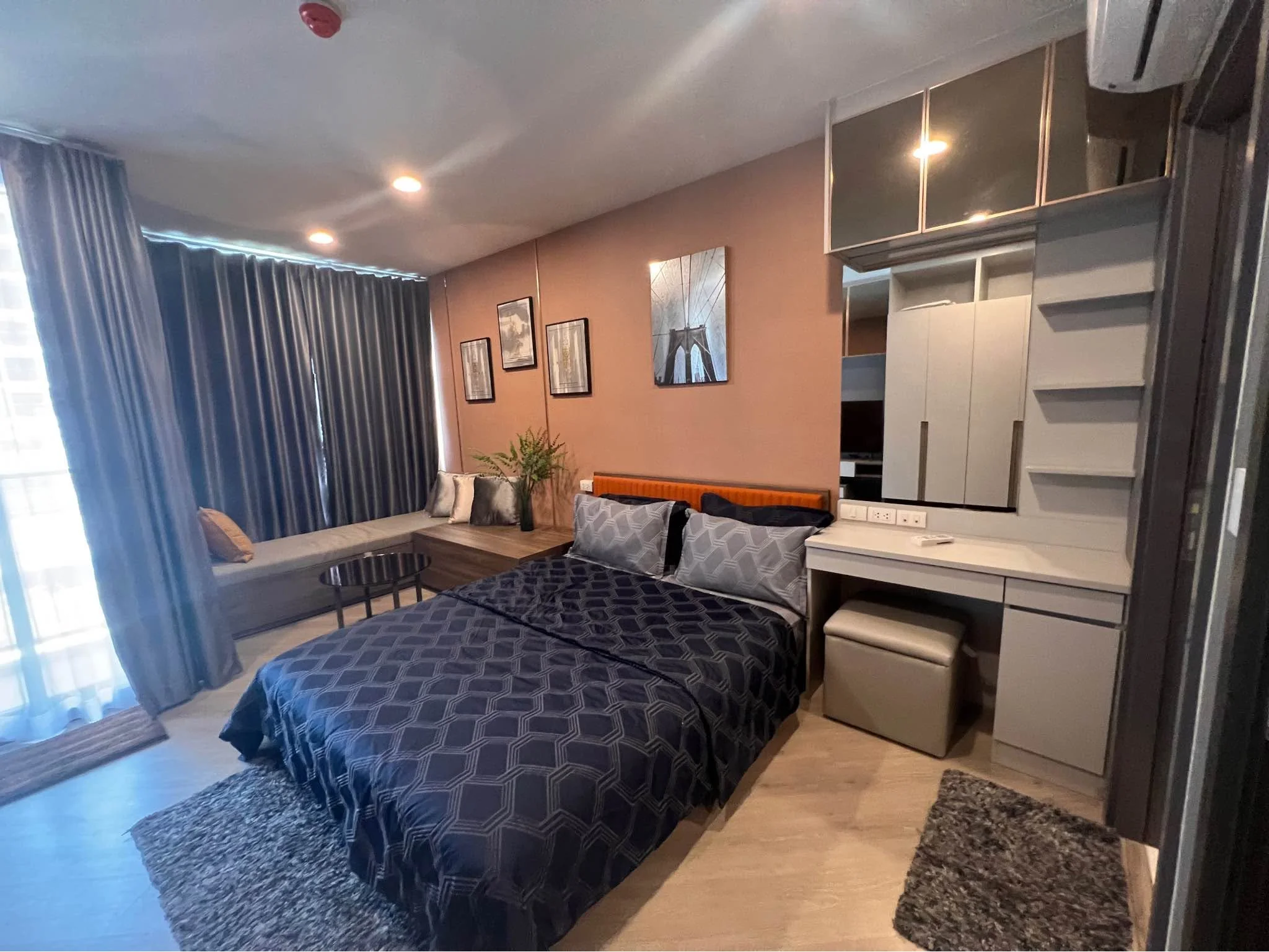 Studio condo in The Base Saphanmai