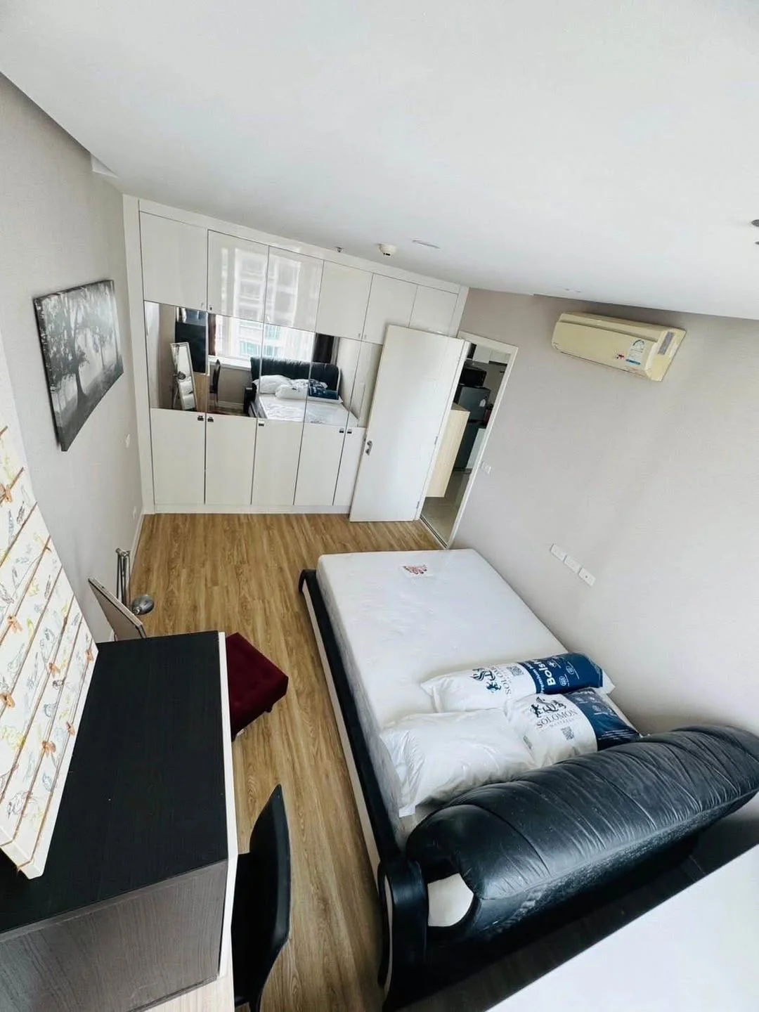 1 Bedroom condo in TC Green Rama 9
