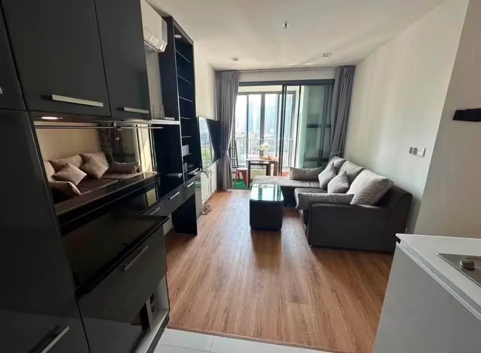 2 Bedroom condo in IDEO MOBI Rama 9
