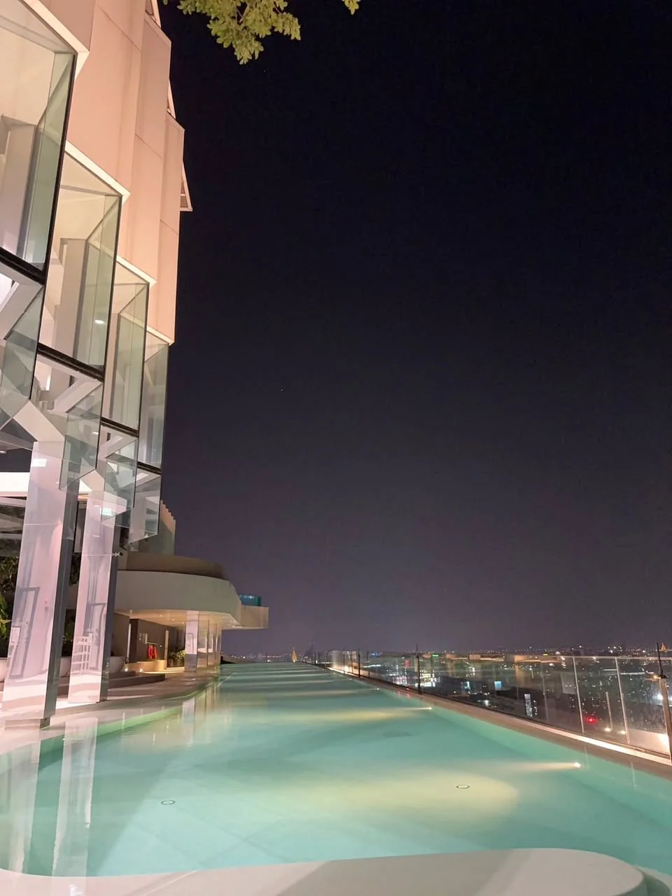 Studio condo in Life Asoke-Rama 9