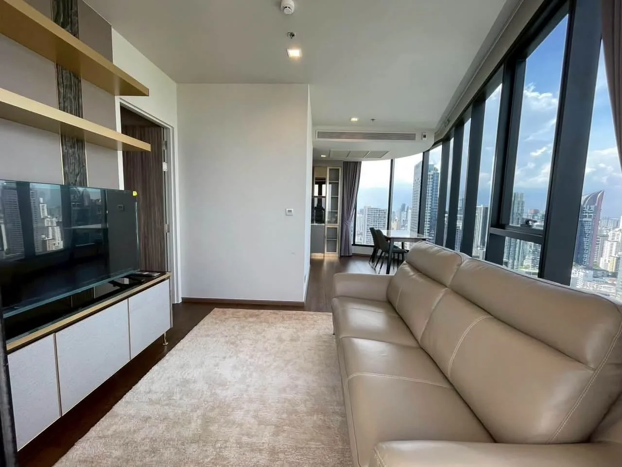 1 Bedroom condo in IDEO Q Sukhumvit 36
