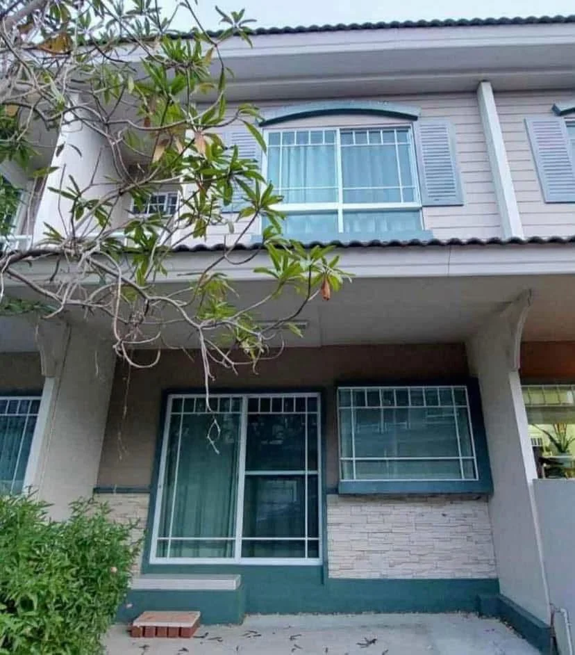 2 Bedroom condo in Villaggio Bangna