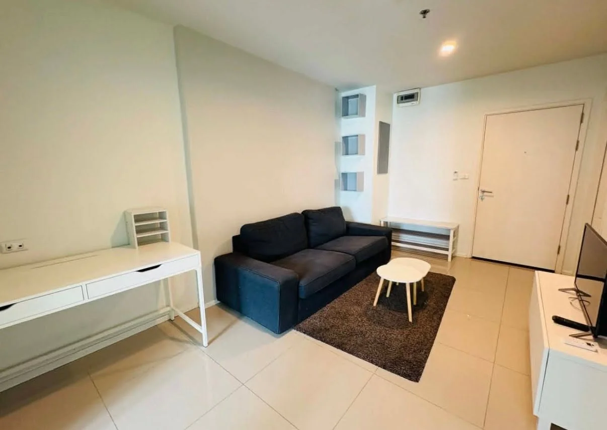 2 Bedroom condo in Aspire Rama 9