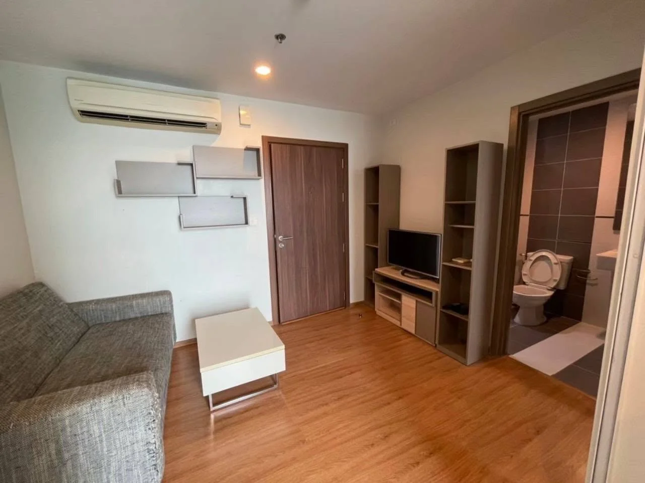 1 Bedroom condo in The Base Sukhumvit 77