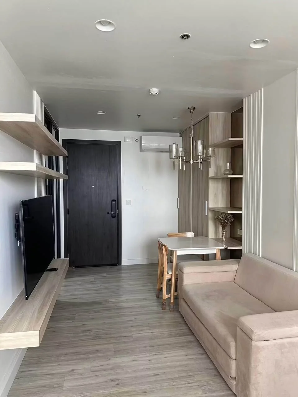 1 Bedroom condo in XT Huaikhwang