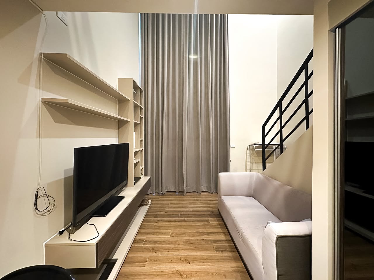 Studio condo in Onyx Phahonyothin