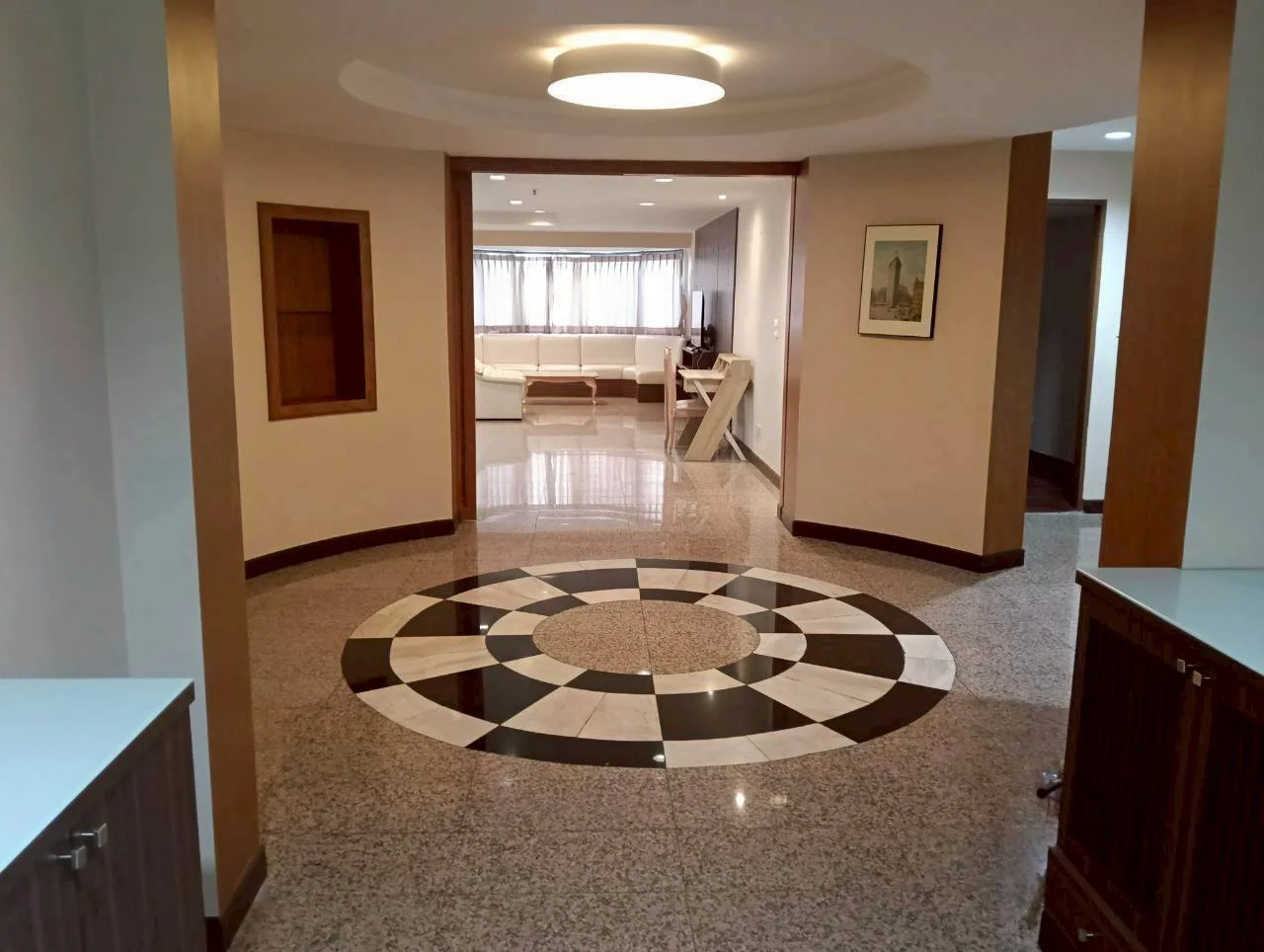 3 Bedroom condo in Baan Suanpetch