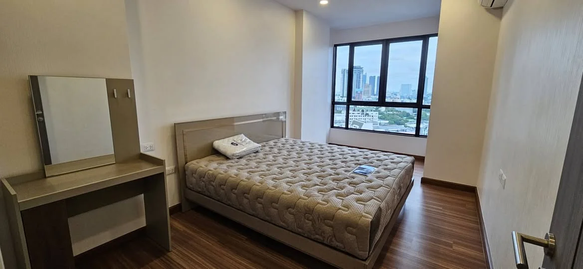 1 Bedroom condo in Supalai Premier Charoen Nakhon