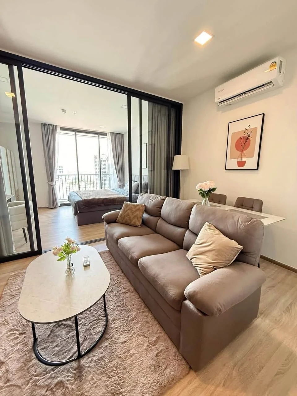 1 Bedroom condo in XT Phayathai
