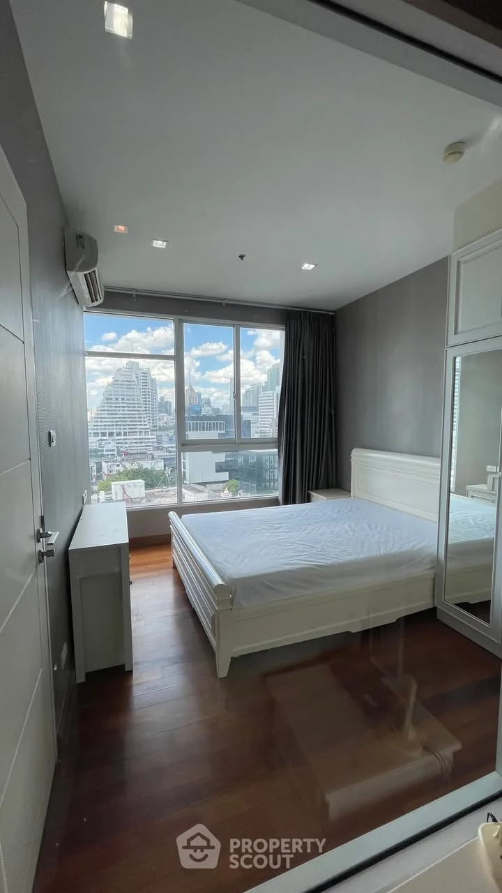 1 Bedroom condo in Ivy Sathorn 10