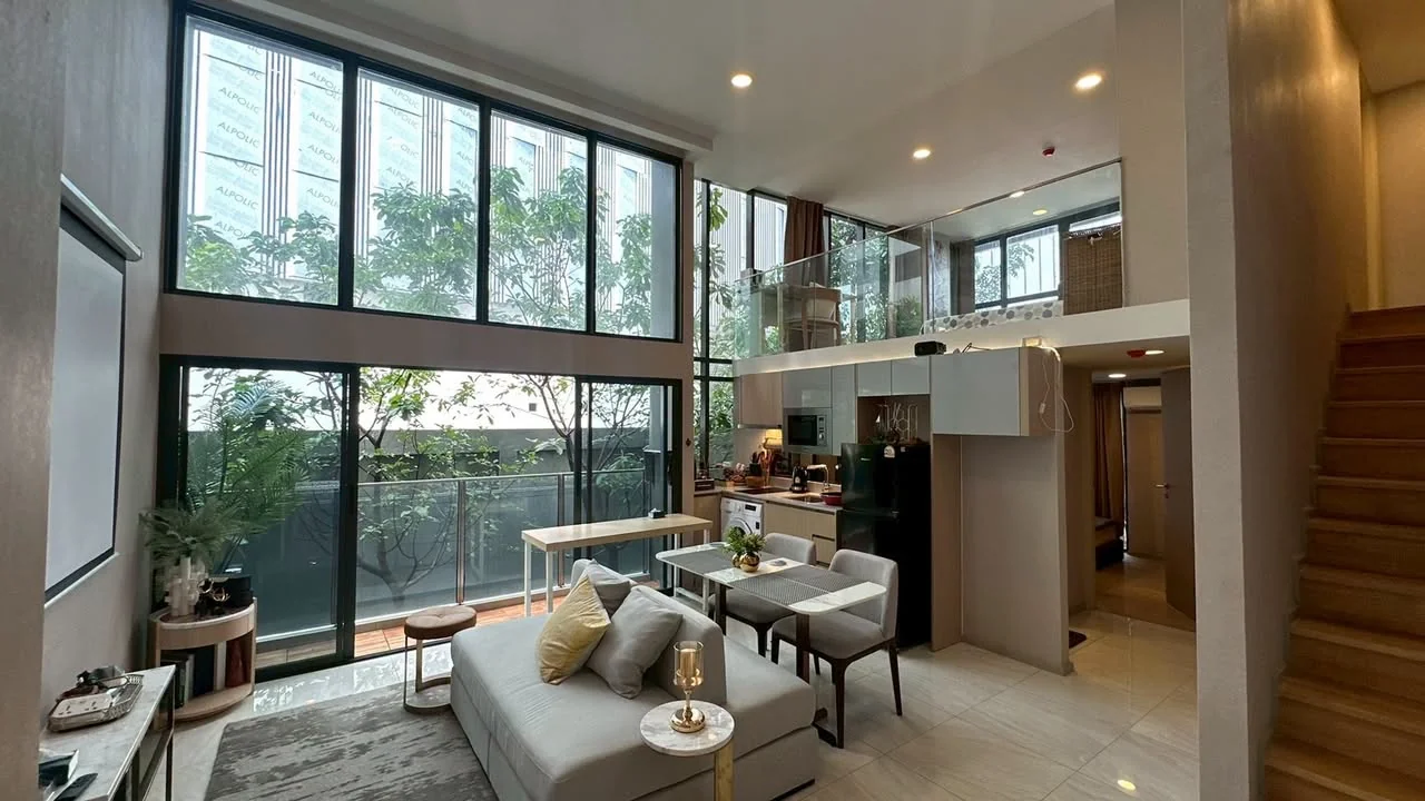 2 Bedroom condo in Walden Asoke