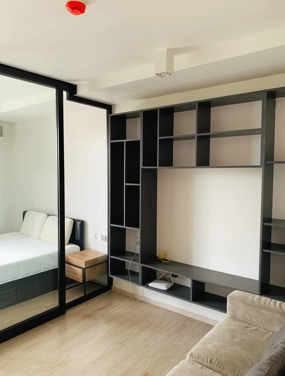 1 Bedroom condo in Maestro 02 Ruamrudee
