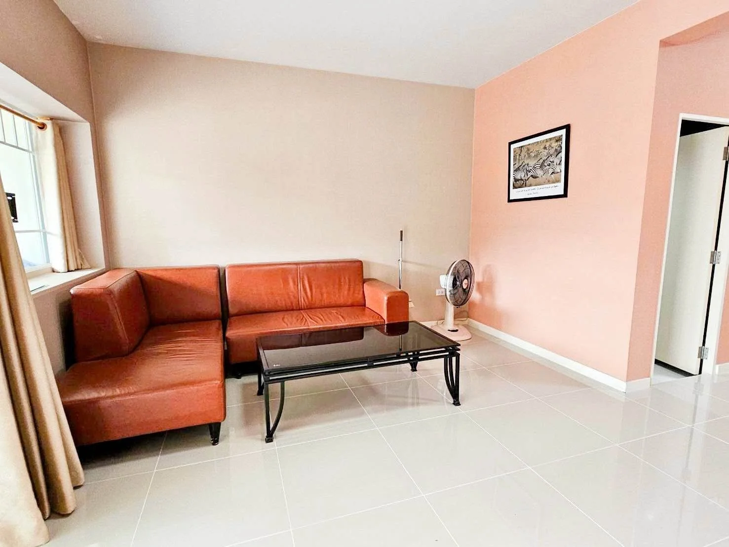 2 Bedroom condo in Indy Bangna