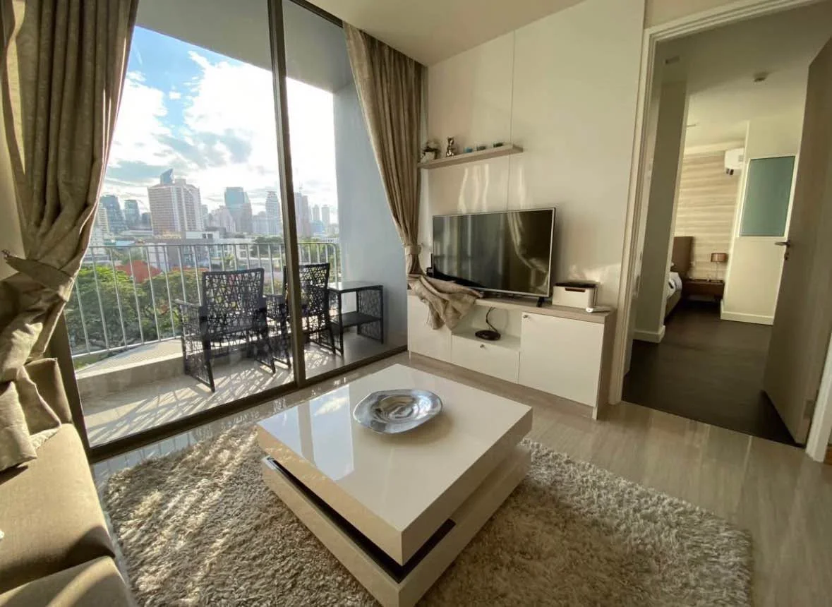 1 Bedroom condo in Downtown Forty Nine
