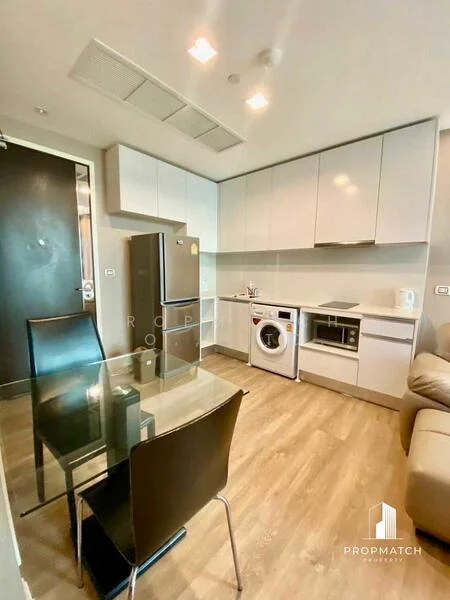 2 Bedroom condo in Equinox Phahol Vibha
