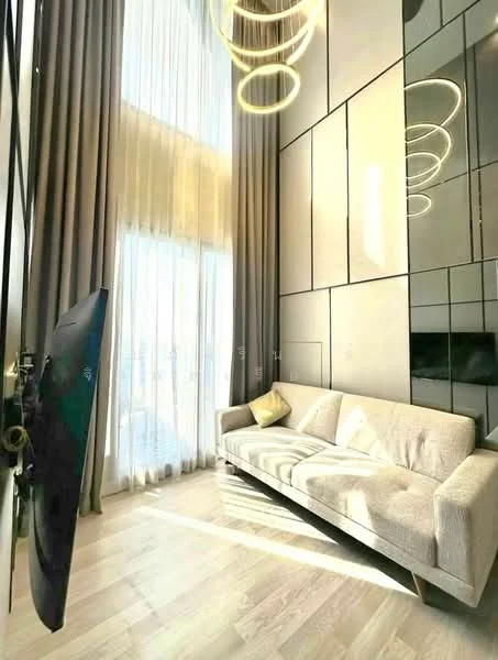 1 Bedroom condo in IDEO Mobi Sukhumvit Eastpoint