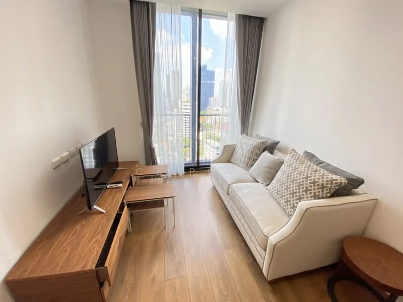 1 Bedroom condo in Noble BE33