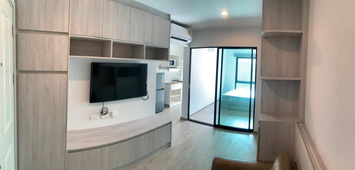 Studio condo in Hi Seacon Station