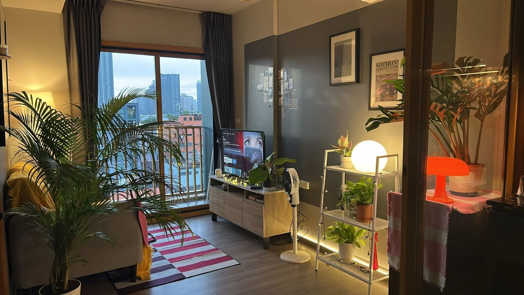 1 Bedroom condo in The Base Sukhumvit 50