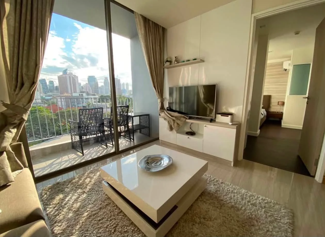 1 Bedroom condo in Downtown Forty Nine