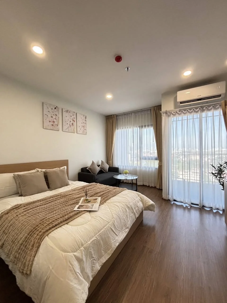 Studio condo in The Livin Phetkasem